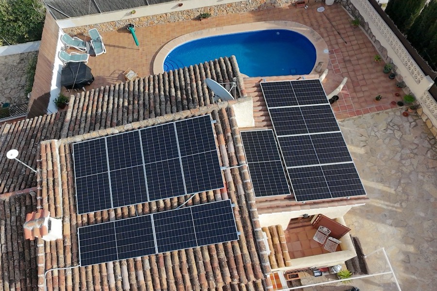 11-solar-panels-installation-in-javea-solar-panels-from-above.jpeg